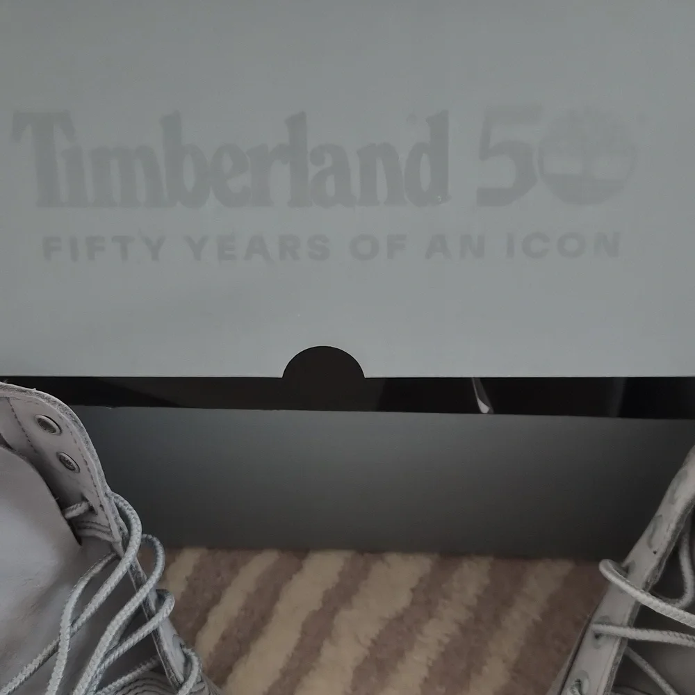 ​Timberland​: Premium 6-Inch Waterproof Boot​Size: Women's US 8 NWOT - Picture 7 of 7